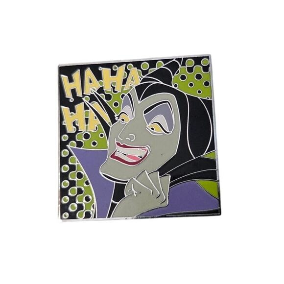 2011 Disney Trading Pin Maleficent Sleeping Beauty Villain Hahaha - Picture 1 of 3